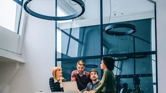 How Setting Core Hours Reduces Late-Night Message Anxiety For Remote Teams