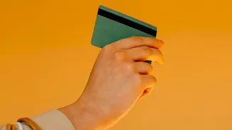 Credit Card Points 101: Best Ways To Maximise Points For Free Travel