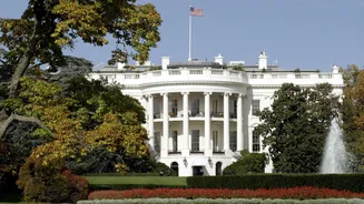 Democrats, White House strike spending deal that would avert government shutdown