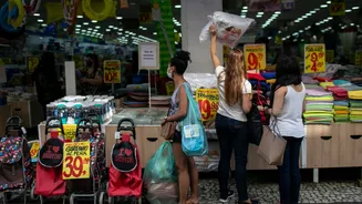 Regras  do trabalho no comércio brasileiro em feriados já estão valendo; saiba detalhes