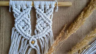 DIY: How to make yarn wall hangings