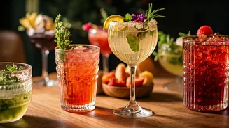 Festive & Healthy: Delightful Mocktail Recipes for the Holidays