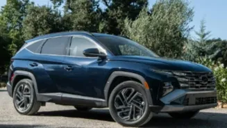 5 Rekomendasi Mobil Hybrid Paling Irit, Performa Andal untuk Berkendara di Perkotaan