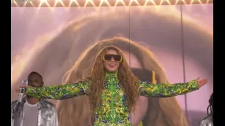 Cerveja a R$ 15 e cadeira por R$ 50: Os preços do show de Shakira em Copacabana