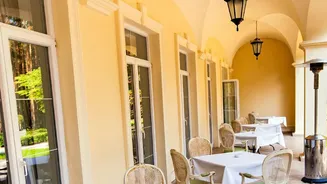 Check Whether Breakfast Requires a Separate Reservation