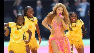 Shakira impressiona na Copa com look de 200 mil cristais: veja detalhes