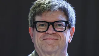 Yann LeCun warns AI industry is “LLM-piled,” explains why he quit Meta