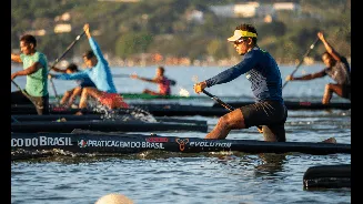Isaquias Queiroz inicia corrida olímpica na Copa do Mundo de canoagem velocidade