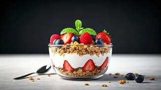 Why Healthy Breakfast Feeds Promote Greek Yogurt Parfaits