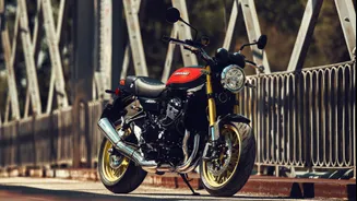 Kawasaki lança Z900RS 2027 com mais eletrônica e três versões