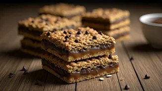 Oatmeal Carmelita Bars: A Delightful Treat!