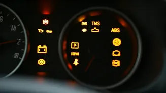 7 Car Warning Lights You MUST Know: Stay Safe!