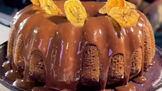 Bolo de banana caramelizada com brigadeiro de café