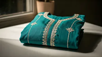 Effortless Style: Chic Short Kurtis for Your Everyday Wardrobe