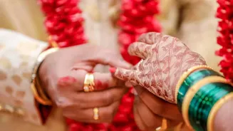 Gold at All-Time High, But Big Fat Indian Weddings Didn’t Shrink in 2025 - The Paradox Explained