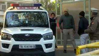 Five Delhi schools receive bomb threats