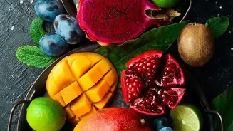 Seasonal Fruit At Its Peak: What To Buy During India's Monsoon