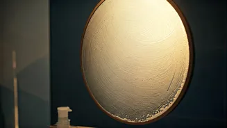 Banish Bathroom Fog: The Shaving Cream Mirror Hack for a Clear Morning View!