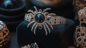Brooches, Pins And Pendants: Choosing The Right Festive Accent