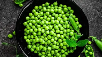 Master Homemade Crispy Green Peas For A High-Protein Snack Between Meals