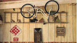 How to create a rustic wall art