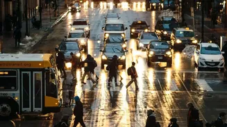 Five Monsoon Commute Tips For Drivers, Riders And Pedestrians