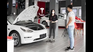 5 Keunggulan Mobil Bekas Warna Putih yang Banyak Dicari Pembeli