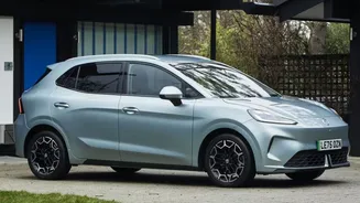 MG4 Urban e MG S5 serão fabricados no Brasil a partir de 2026