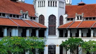How Young Indians Explore Sri Lanka On Shoestring Budgets Using Heritage Hostels