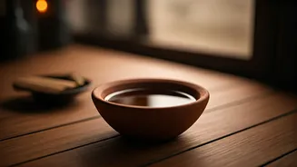 Sandalwood Oil Combined With Earthen Bowls Erases Monsoon Moisture