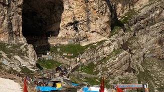 Amarnath Yatra 2026 Begins: First Batch Of 4,800+ Pilgrims Sets Off From Jammu
