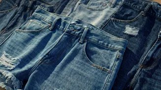 Y2K Summer Vibes: Chic Denim Shorts for Effortless Warm-Weather Style