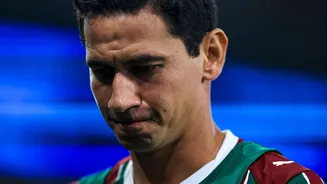 Ganso perde espaço no Fluminense e pode viver reta final no clube