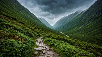 Monsoon Adventures Begin On These Stunning Indian Trails