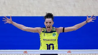 Gabi Guimarães desfalca Brasil nas finais da VNL; entenda o motivo