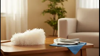 A Microfibre or Damp Cloth Works Better Than a Dry Feather Duster