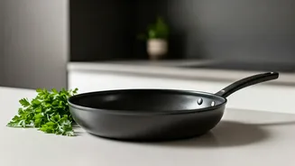 Non-Stick Cookware: Shoaib Ibrahim's Caution & Expert Insights on Safe Usage