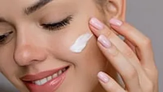 How To Choose The Perfect Sunscreen According To Your Skin Type?