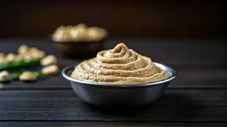 Cashew paste: The secret to silky gravy
