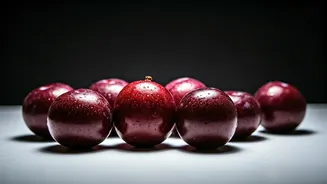 Why Everyone Is Eating Sweet Plums For Glow