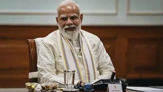 PM Narendra Modi praises doctors and chartered accountants for dedication