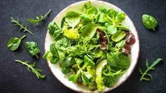 How to cook with arrowroot leaves