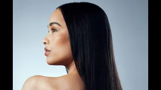 Tips Melembapkan Rambut Kering yang Bisa Kamu Lakukan