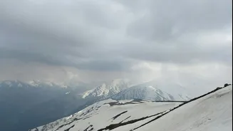 Gulmarg Experiences Fresh Snowfall; Thunderstorm Warning Issued for Kashmir