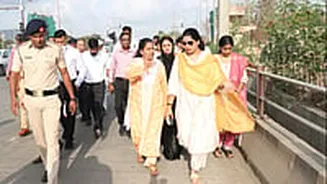 Mayor Ritu Tawde Pushes Green Mumbai Vision With Plantation Drive At Vashi Naka, Airoli Naka