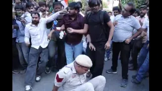 ‘Kicked, Assaulted’: Police Officials Allege Physical Attack By Congress Workers During Anti-CEC Protest