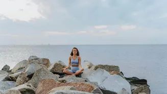 How sunset meditation can transform your evenings