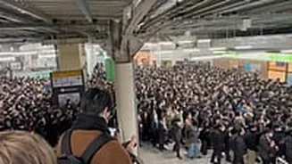 Chaos & Stampede-Like Situation In Tokyo; Viral Videos Show Commuters On Train Lines Stranded Due To Power Outage