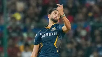 IPL Purple Cap Winners List (2008–2025): Full List of Highest Wicket-Takers