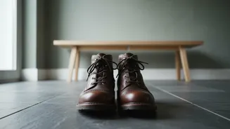 How To Reduce Dampness In Shoes After Walking Through Water